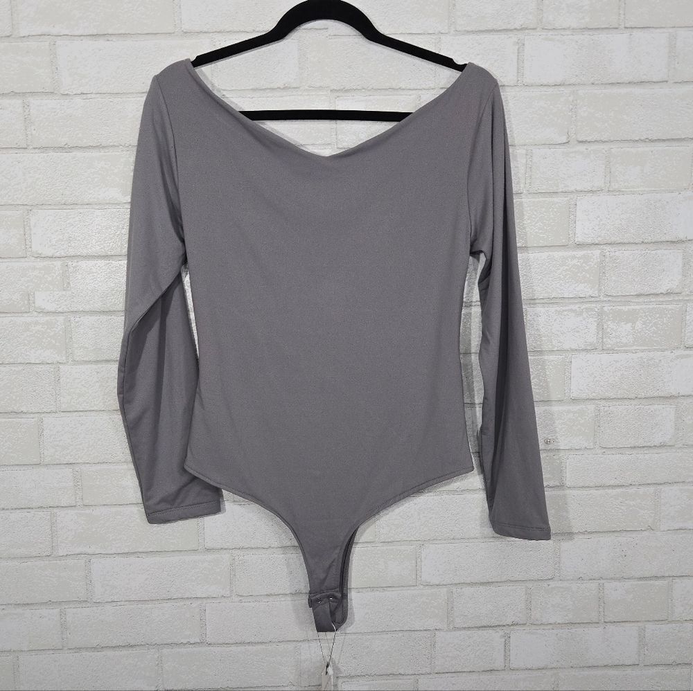 Adreamly NWT long sleeve bodysuit